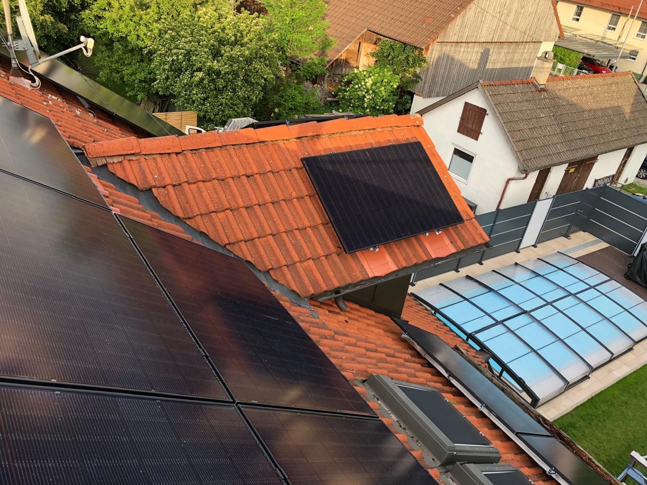 PV-Anlage mit Notstrom und Speicher in Wiedergeltingen